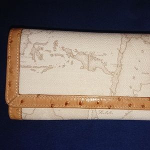 Alviero Martini Geo White Wallet